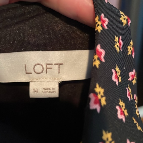 Office dress - Picture 2 of 3